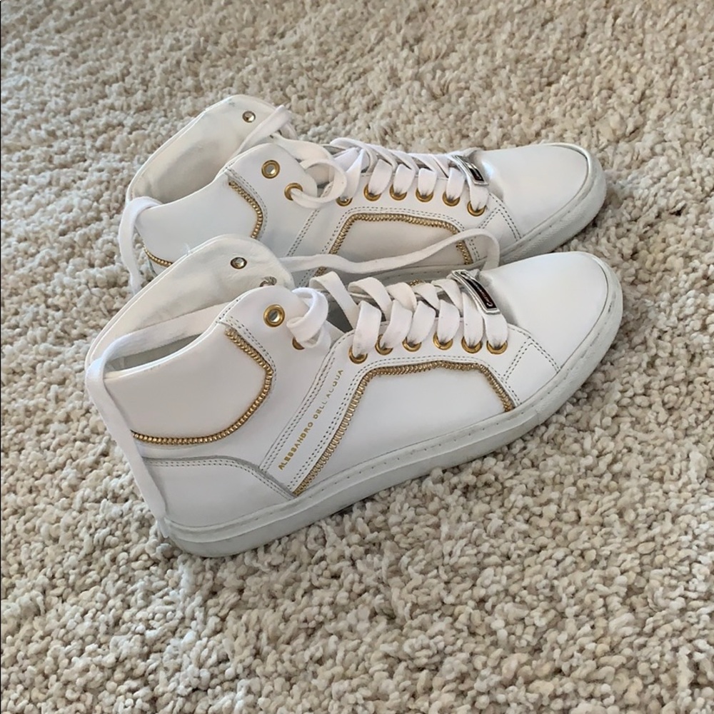SOLD ❌ AlessandroDell’acqua Leather Sneakers